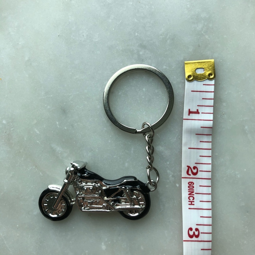 Motorcycle Silver Keychain - Picture 2 of 4